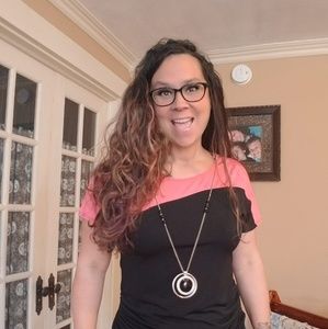 Meet your Posher, Carisa